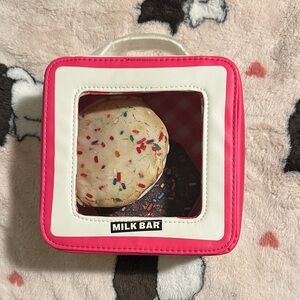 Bath & Body Works Pink and White Zippered Pouch